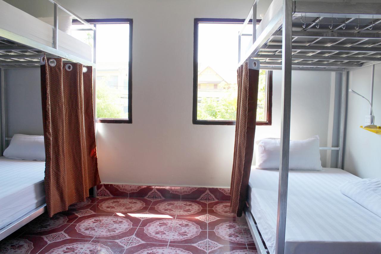 Aham Hostel (Adults Only) Luang Prabang Exterior foto