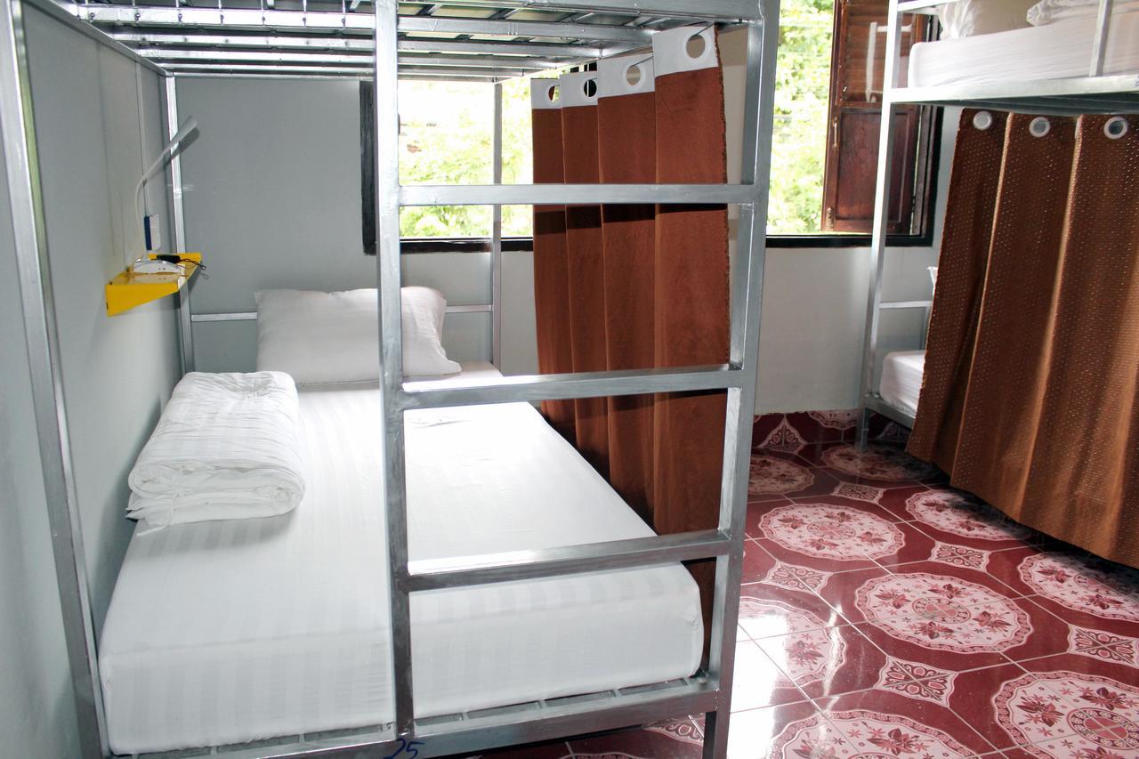 Aham Hostel (Adults Only) Luang Prabang Exterior foto